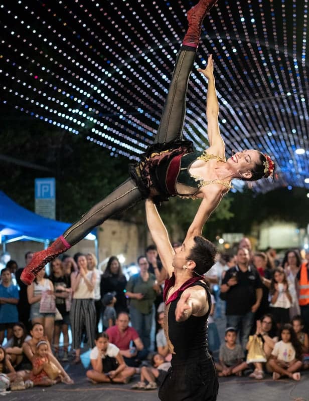 מופע קרקס לחטיבת ביניים